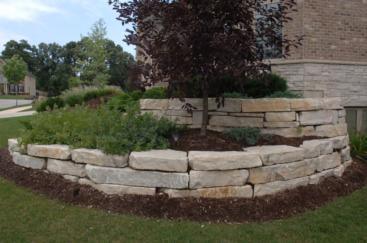 Retaining and Free-Standing Walls - Sargent's - Rochester, MN