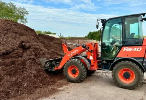 Bulk Mulch Delivery in Rochester: What Arrives, When, and Where It’s Dumped